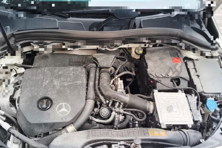 Used Mercedes-Benz B-Class 2020 B 200 Fashion Model Engine Bay