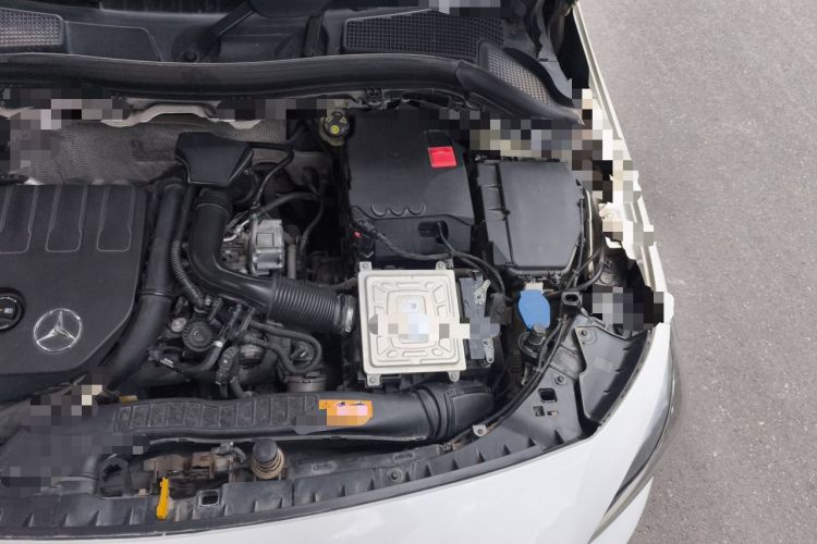 Used Mercedes-Benz B-Class 2020 B 200 Sport Edition Engine Bay Left