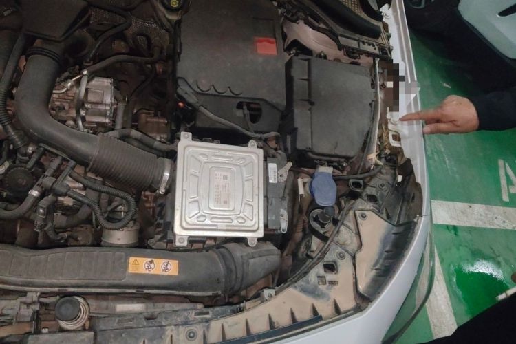 Used Mercedes-Benz B-Class 2020 B 180 Engine Bay Left
