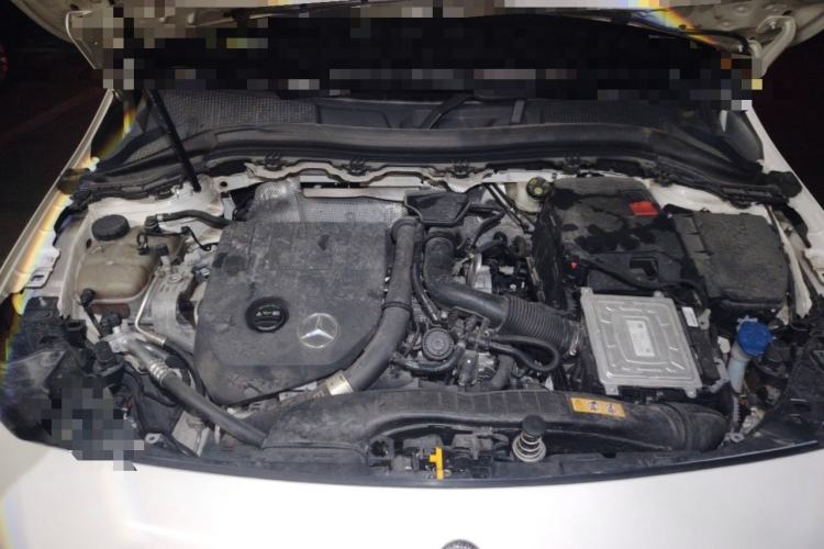 Used Mercedes-Benz B-Class 2020 B 200 Sport Edition Engine Bay
