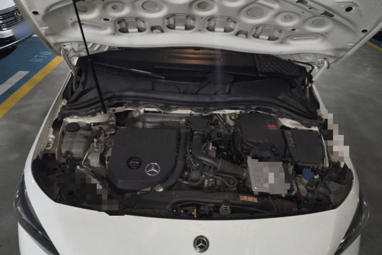 Used Mercedes-Benz B-Class 2020 B 200 Fashion Model Engine Bay