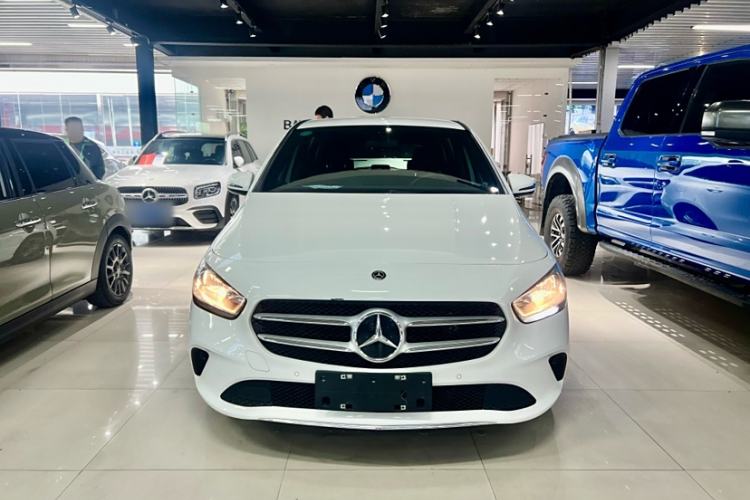 Used Mercedes-Benz B-Class 2020 B 180 Exterior 1