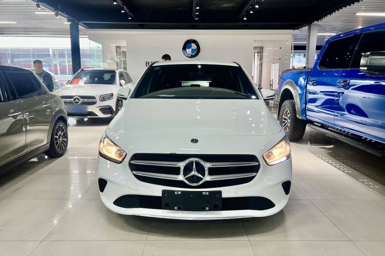 Used Mercedes-Benz B-Class 2020 B 180 Exterior 1