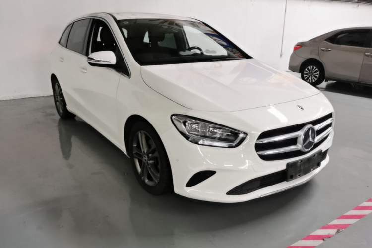 Used Mercedes-Benz B-Class 2020 B 180 Exterior 1