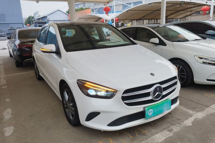Used Mercedes-Benz B-Class 2020 B 200 Sport Edition Exterior 1
