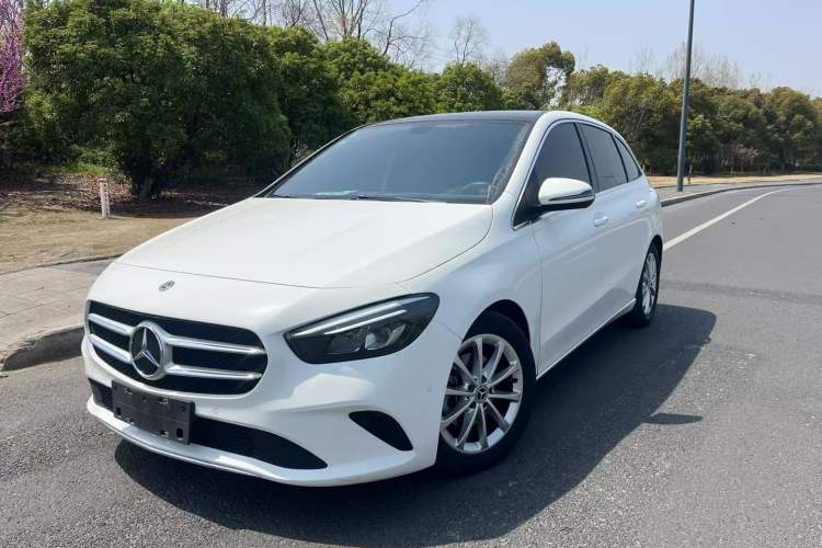 Used Mercedes-Benz B-Class 2020 B 200 Fashion Model Exterior 1