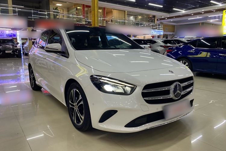 Used Mercedes-Benz B-Class 2020 B 200 Sport Edition Exterior 2