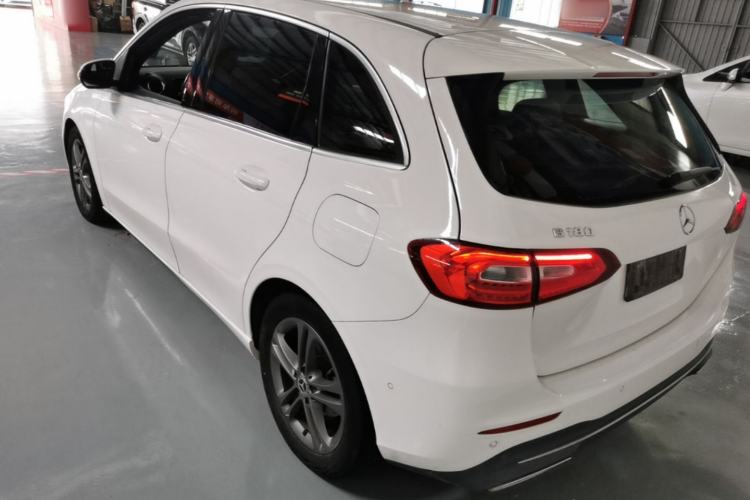 Used Mercedes-Benz B-Class 2020 B 180 Exterior 2