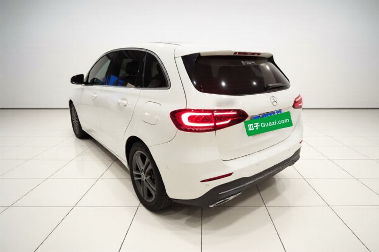 Used Mercedes-Benz B-Class 2020 B 200 Sport Edition Exterior 2