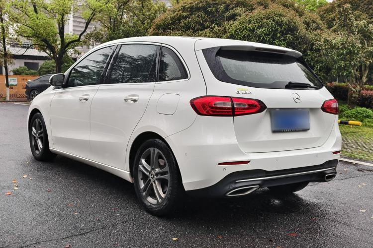 Used Mercedes-Benz B-Class 2020 B 180 Exterior 3