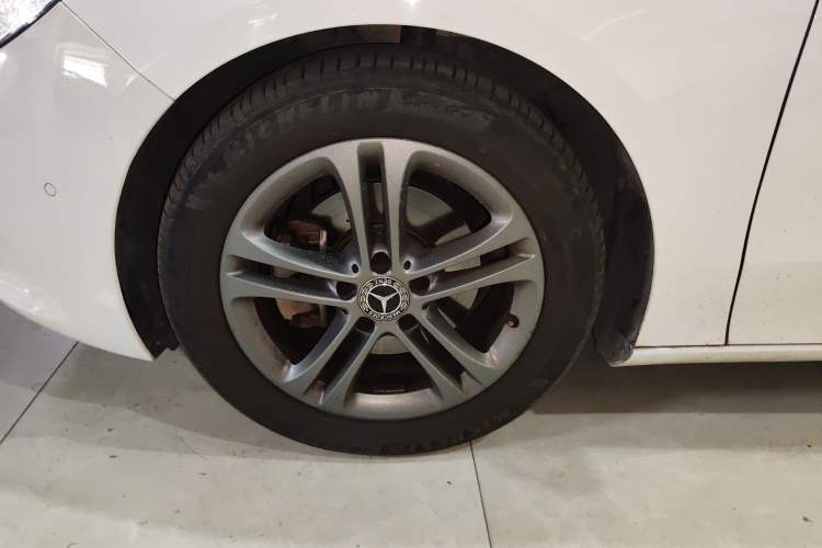 Used Mercedes-Benz B-Class 2020 B 200 Sport Edition Exterior 4
