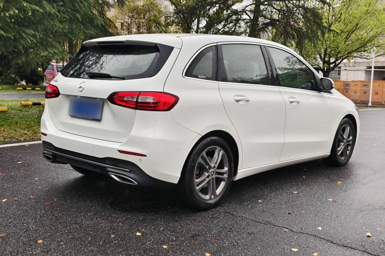 Used Mercedes-Benz B-Class 2020 B 180 Exterior 5