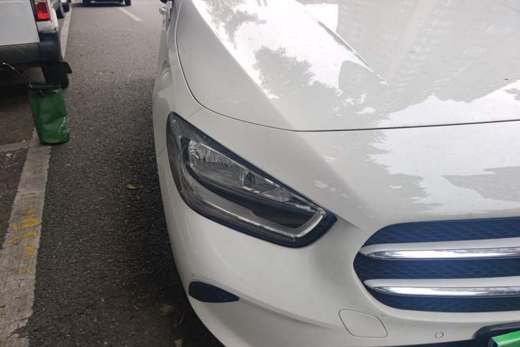 Used Mercedes-Benz B-Class 2020 B 180 Exterior 6