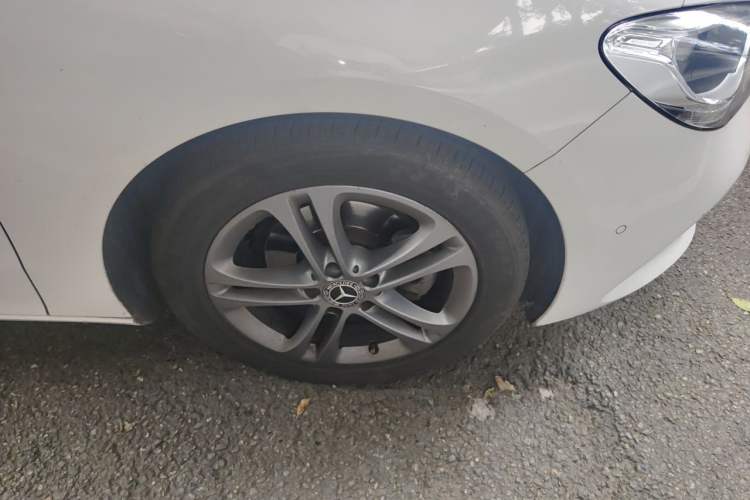 Used Mercedes-Benz B-Class 2020 B 180 Exterior 7
