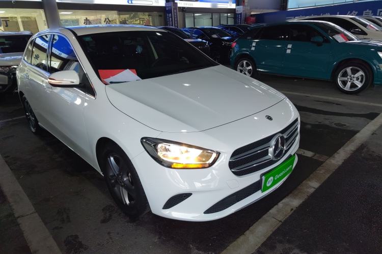 Used Mercedes-Benz B-Class 2020 B 180 Front Right 45 Deg