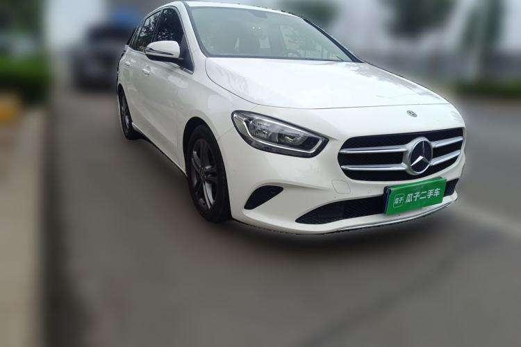 Used Mercedes-Benz B-Class 2020 B 180 Front Right 45 Deg