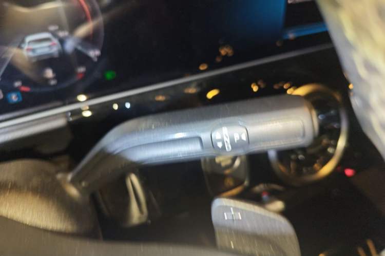 Used Mercedes-Benz B-Class 2020 B 180 Gear Lever