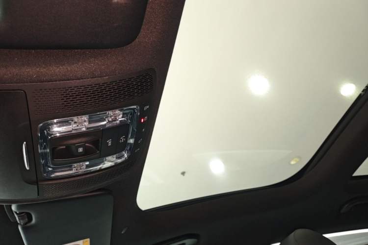Used Mercedes-Benz B-Class 2020 B 200 Fashion Model Headliner