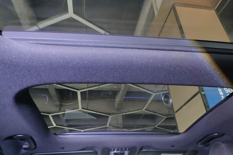 Used Mercedes-Benz B-Class 2020 B 200 Fashion Model Headliner