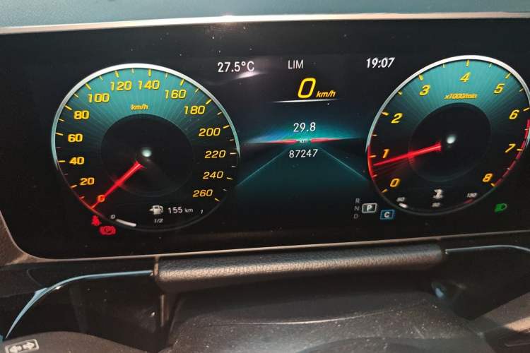 Used Mercedes-Benz B-Class 2020 B 200 Sport Edition Instrument Cluster