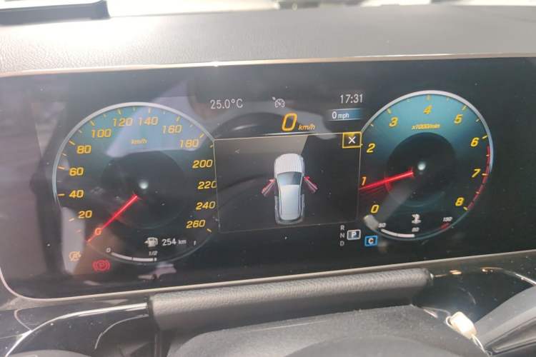 Used Mercedes-Benz B-Class 2020 B 180 Instrument Cluster