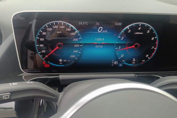 Used Mercedes-Benz B-Class 2020 B 180 Instrument Cluster