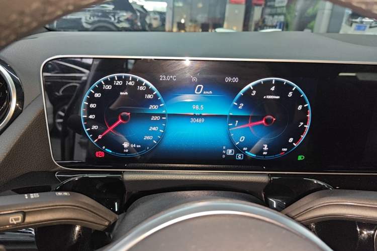 Used Mercedes-Benz B-Class 2020 B 180 Instrument Cluster