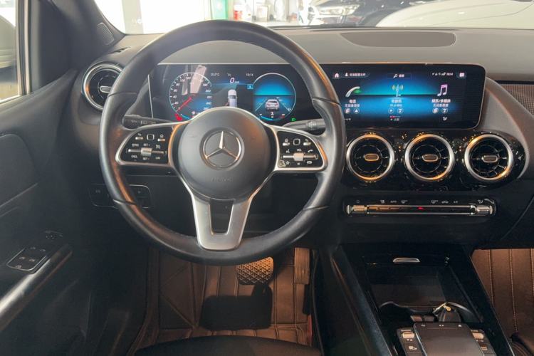 Used Mercedes-Benz B-Class 2020 B 200 Sport Edition Interior 2