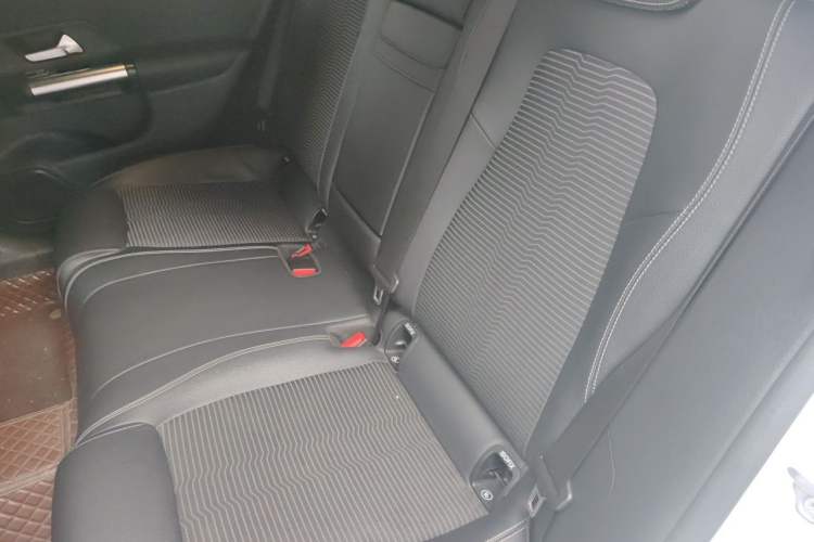Used Mercedes-Benz B-Class 2020 B 180 Interior 4