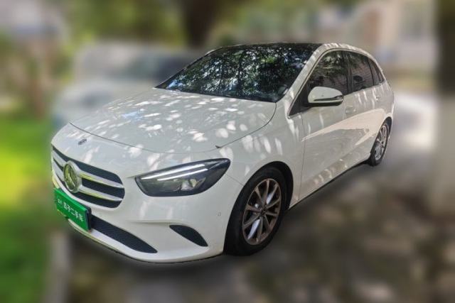 Mercedes-Benz B-Class 2020 B 200 Fashion Model usado
