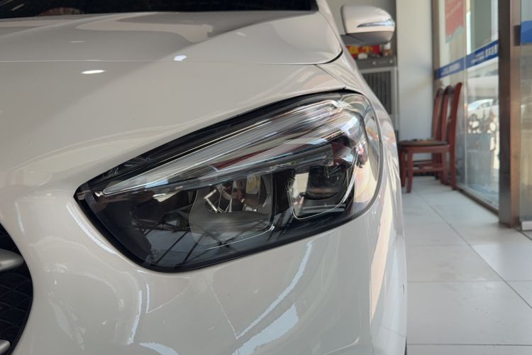 Used Mercedes-Benz B-Class 2020 B 200 Sport Edition Left Front Headlight
