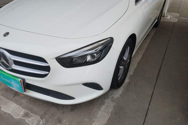 Used Mercedes-Benz B-Class 2020 B 200 Sport Edition Left Front Headlight