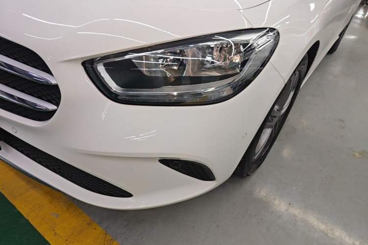 Used Mercedes-Benz B-Class 2020 B 180 Left Front Headlight