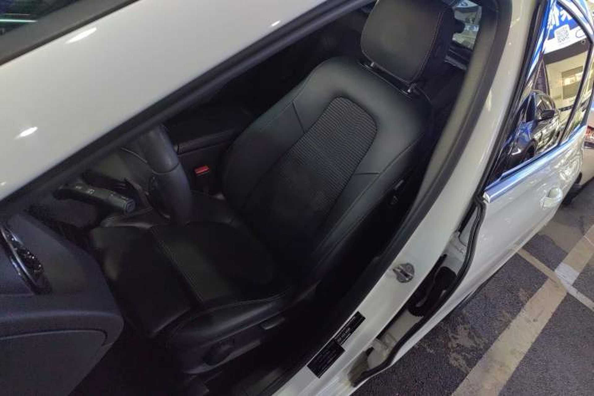 Used Mercedes-Benz B-Class 2020 B 180 Left Front Seat