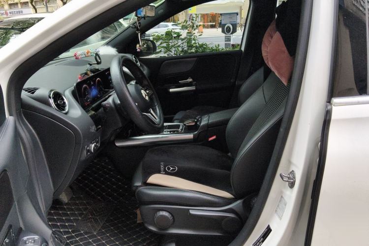 Used Mercedes-Benz B-Class 2020 B 200 Sport Edition Left Front Seat