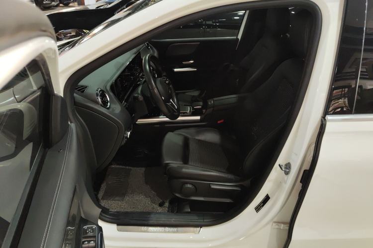 Used Mercedes-Benz B-Class 2020 B 200 Sport Edition Left Front Seat