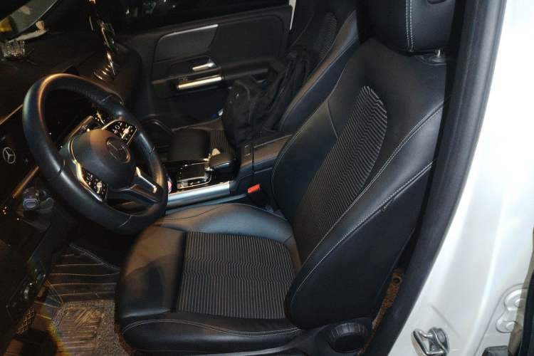 Used Mercedes-Benz B-Class 2020 B 200 Sport Edition Left Front Seat