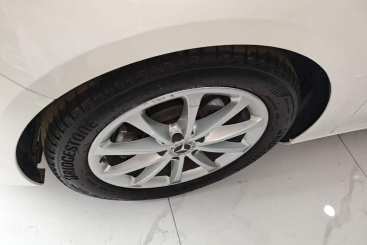 Used Mercedes-Benz B-Class 2020 B 200 Fashion Model Left Front Wheel Hub