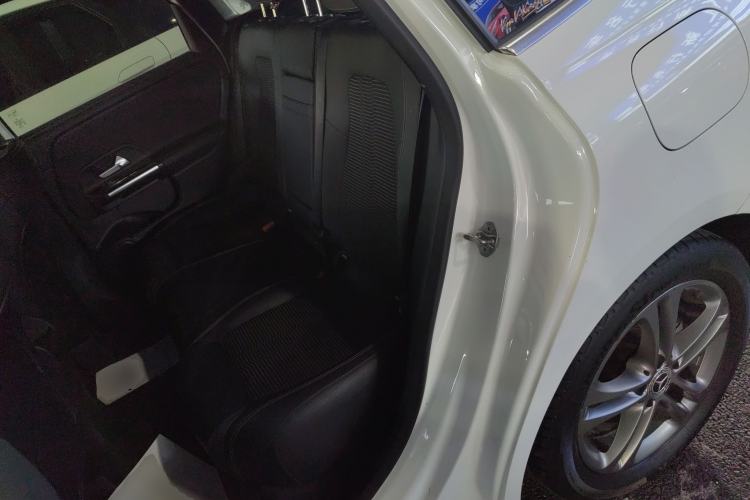 Used Mercedes-Benz B-Class 2020 B 180 Left Rear Seat