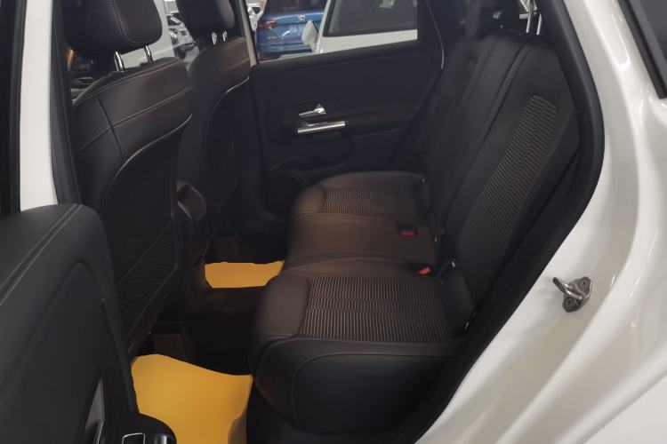 Used Mercedes-Benz B-Class 2020 B 200 Sport Edition Left Rear Seat