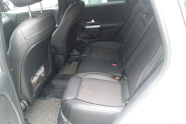 Used Mercedes-Benz B-Class 2020 B 180 Left Rear Seat