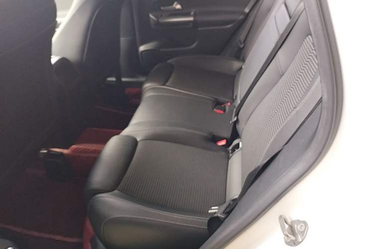 Used Mercedes-Benz B-Class 2020 B 200 Sport Edition Left Rear Seat