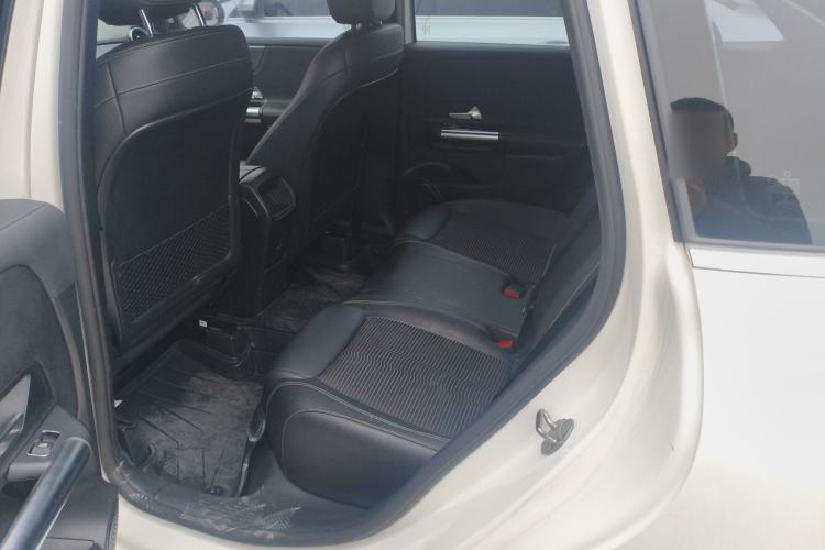 Used Mercedes-Benz B-Class 2020 B 180 Left Rear Seat