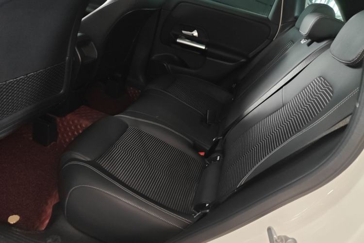 Used Mercedes-Benz B-Class 2020 B 200 Sport Edition Left Rear Seat