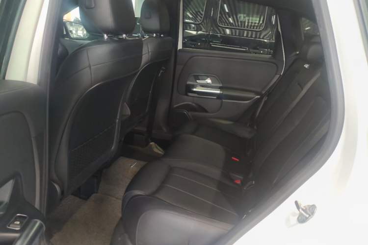 Used Mercedes-Benz B-Class 2020 B 200 Sport Edition Left Rear Seat