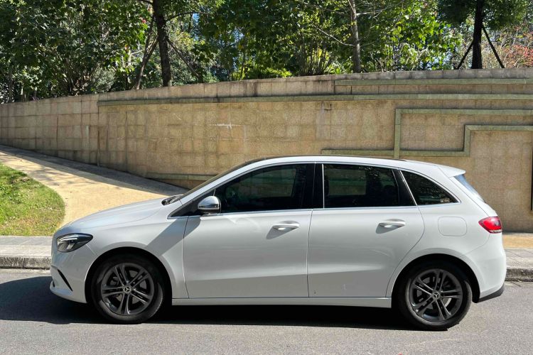 Used Mercedes-Benz B-Class 2020 B 200 Sport Edition Left Side