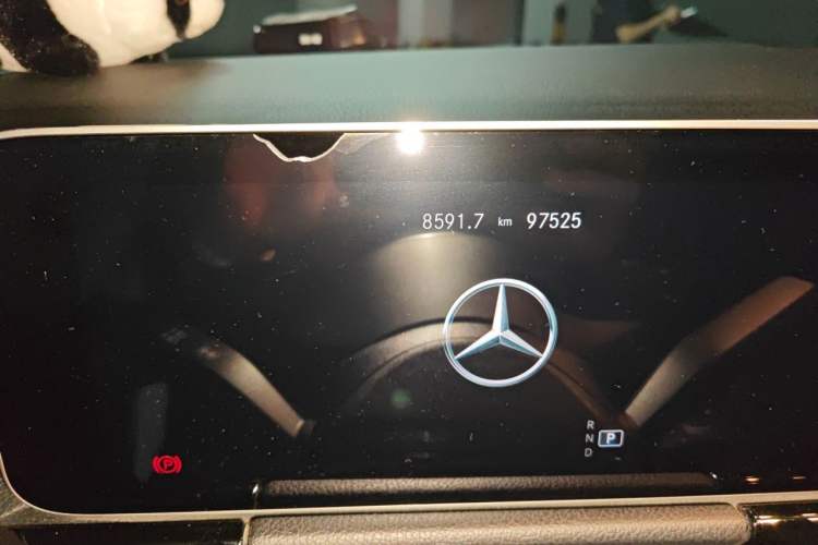 Used Mercedes-Benz B-Class 2020 B 200 Sport Edition Odometer Close Up