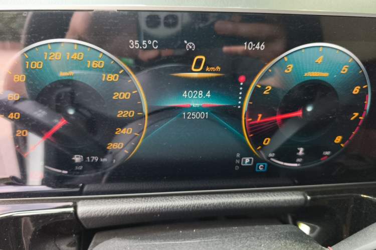 Used Mercedes-Benz B-Class 2020 B 200 Sport Edition Odometer Close Up
