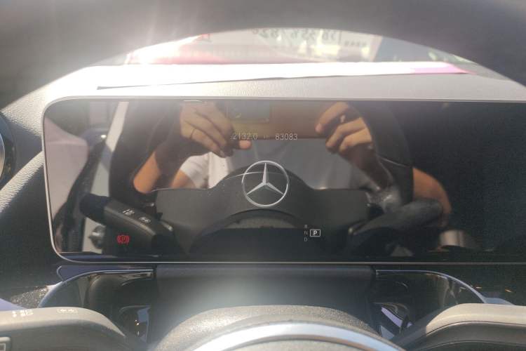 Used Mercedes-Benz B-Class 2020 B 200 Fashion Model Odometer Close Up