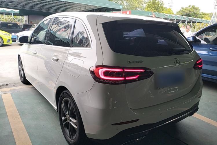 Used Mercedes-Benz B-Class 2020 B 200 Sport Edition Rear Left 45 Deg